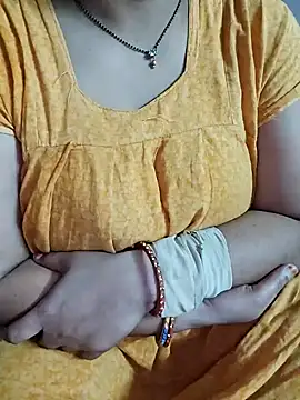 Snapshot of milf-kaira chatting on 21, 12, 2024 milf-kaira online show from 21, 12, 2024