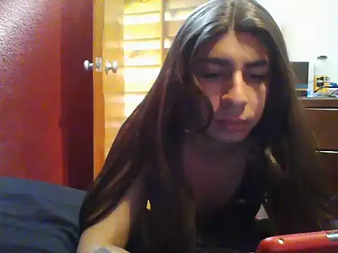 Snapshot of Yasmin_Paez99 chatting on 21, 10, 2025 Yasmin Paez99 online show from 21, 10, 2025