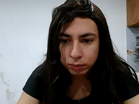 Snapshot of Yasmin_Paez99 chatting on 9, 5, 2026 Yasmin Paez99 online show from 9, 5, 2026