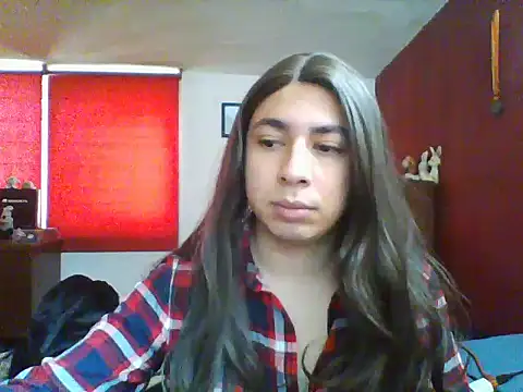 Snapshot of Yasmin_Paez99 chatting on 23, 10, 2025 Yasmin Paez99 online show from 23, 10, 2025