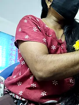 Snapshot of Tamilrojanew chatting on 29, 5, 2026 Tamilrojanew online show from 29, 5, 2026
