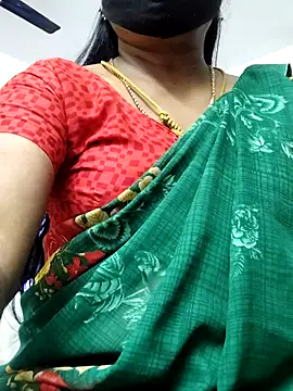 Snapshot of Tamilrojanew chatting on 28, 4, 2026 Tamilrojanew online show from 28, 4, 2026