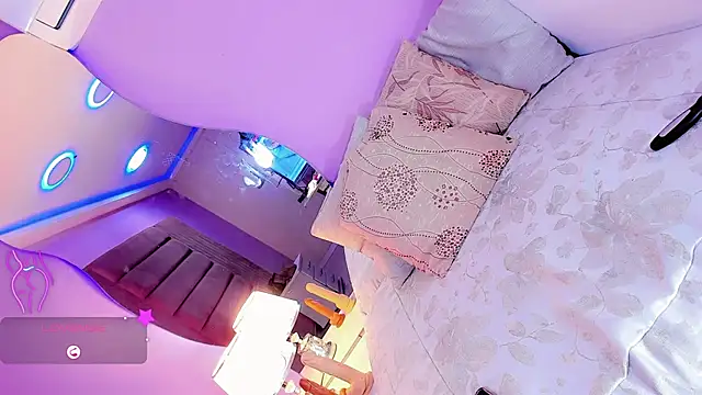 Shanelengel online show from 19, 10, 2025