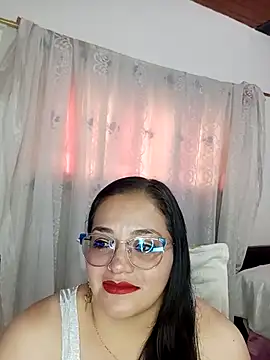 emily sweet13 online show from 4, 3, 2025