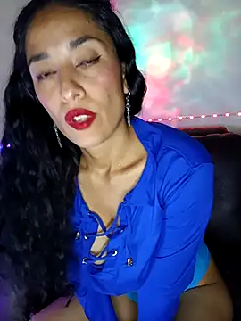 Snapshot of chloewildd_ chatting on 29, 5, 2026 chloewildd online show from 29, 5, 2026