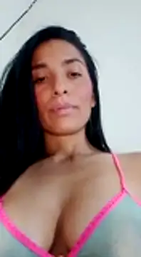 Snapshot of chloewildd_ chatting on 18, 1, 2025 chloewildd online show from 18, 1, 2025