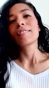 Snapshot of chloewildd_ chatting on 2, 2, 2025 chloewildd online show from 2, 2, 2025