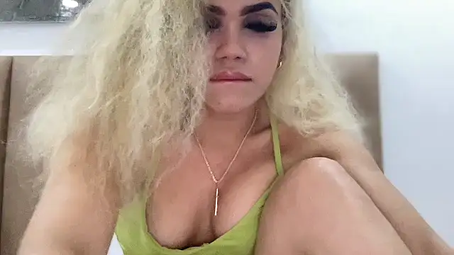 brithneysquirt online show from 22, 10, 2025