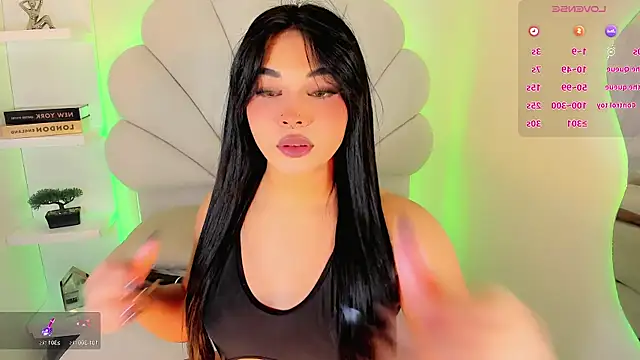 ValentinaMarinn online show from 24, 3, 2026