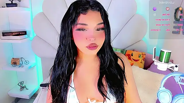 ValentinaMarinn online show from 11, 4, 2026