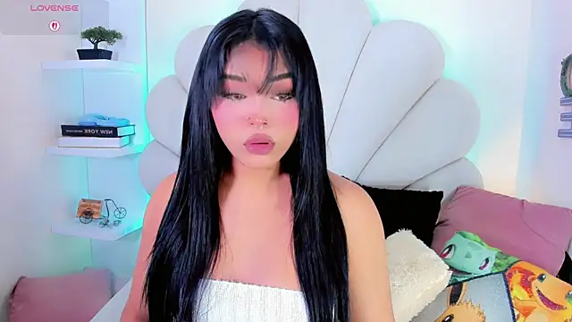 ValentinaMarinn online show from 19, 4, 2026