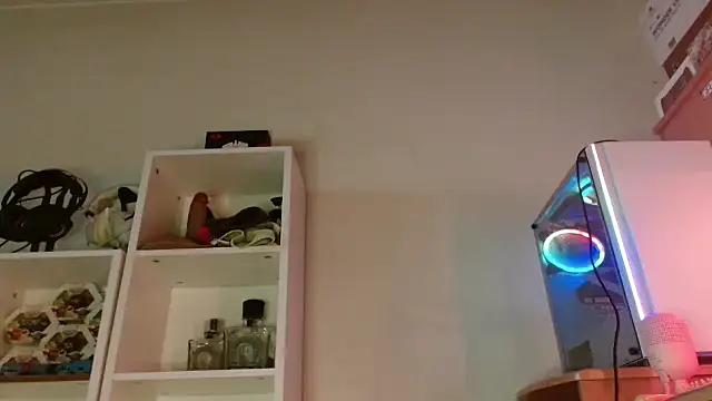 DirtyDi97 online show from 10, 2, 2026