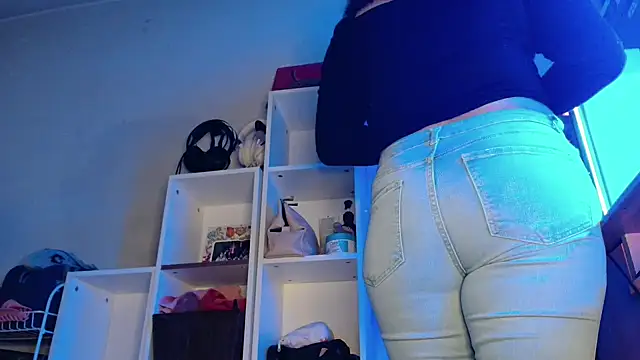 DirtyDi97 online show from 18, 1, 2026