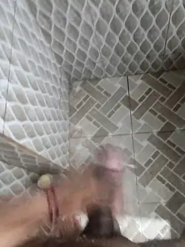 Tu papi 69  online show from 5, 11, 2025