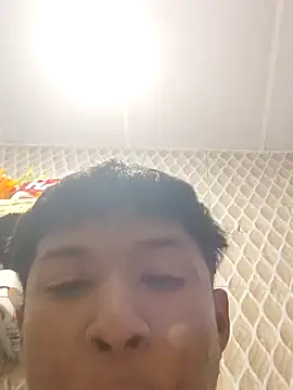 Tu papi 69  online show from 12, 11, 2025