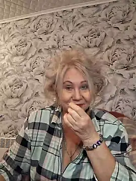 Snapshot of PALETT chatting on 1, 2, 2025 PALETT online show from 1, 2, 2025