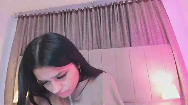 megan bat online show from 18, 3, 2025