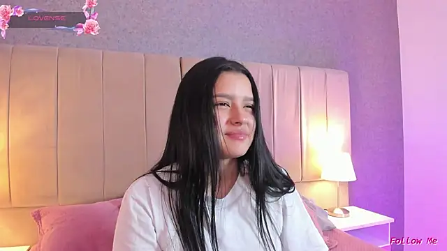 megan bat online show from 9, 1, 2025