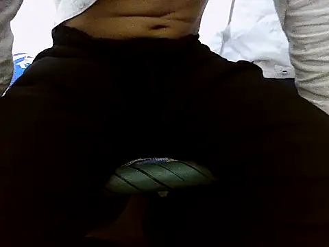 sexyguy1231 online show from 18, 4, 2026