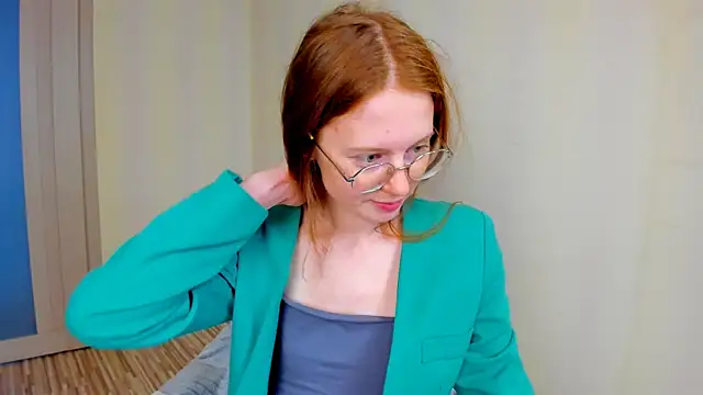 Fire Luna online show from 16, 10, 2025