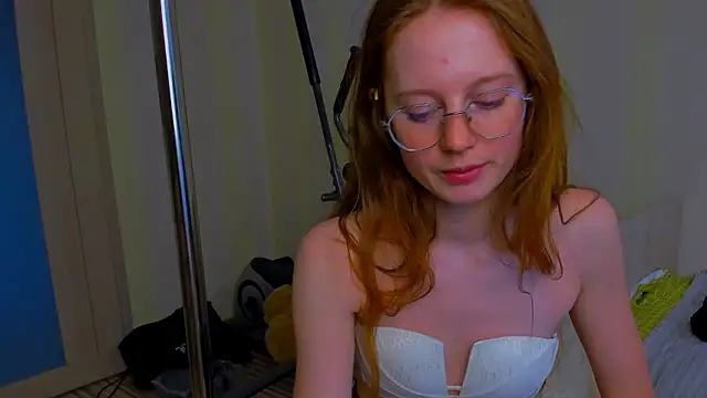 Fire Luna online show from 3, 2, 2026