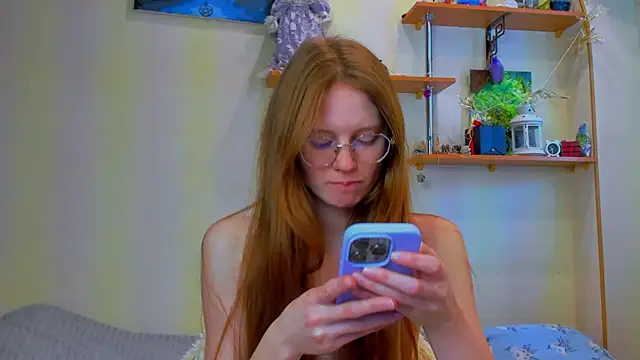 Fire Luna online show from 18, 2, 2026