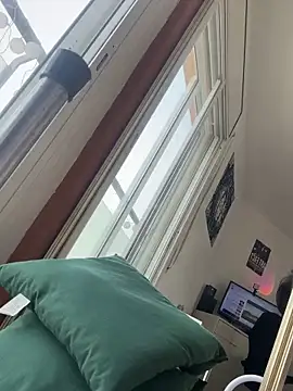 AlaskaLover online show from 9, 4, 2026