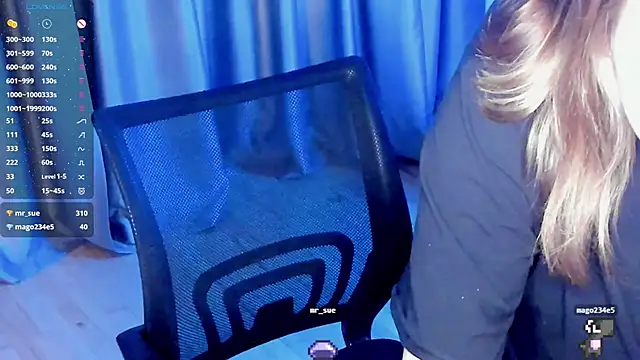 AlliceBrown  online show from 4, 1, 2025