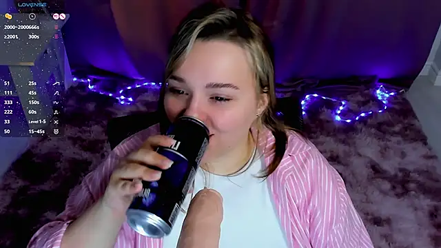 AlliceBrown  online show from 8, 2, 2025