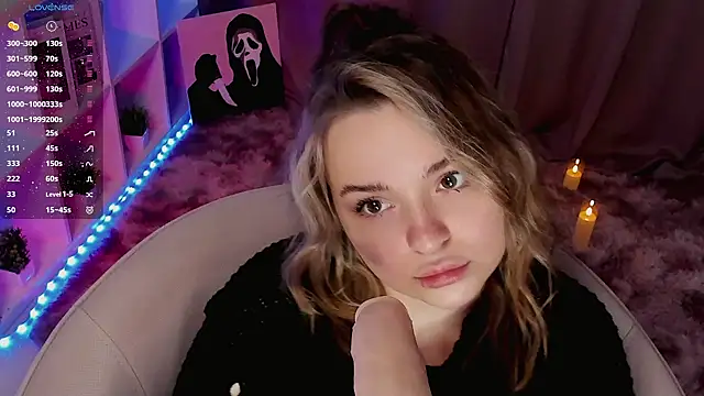 AlliceBrown  online show from 21, 2, 2025