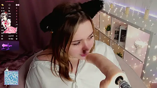 AlliceBrown  online show from 13, 3, 2025