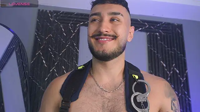 Snapshot of Zionmattis chatting on 15, 11, 2025 Zionmattis online show from 15, 11, 2025