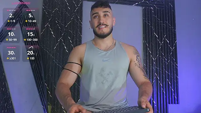 Snapshot of Zionmattis chatting on 21, 11, 2025 Zionmattis online show from 21, 11, 2025