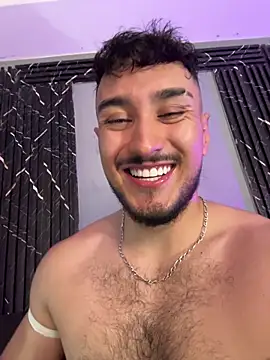 Zionmattis online show from 5, 4, 2026