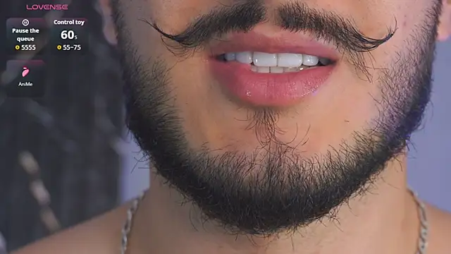 Snapshot of Zionmattis chatting on 14, 11, 2025 Zionmattis online show from 14, 11, 2025