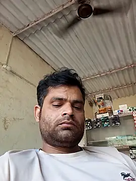 Snapshot of Priynkarani chatting on 24, 11, 2025 Priynkarani online show from 24, 11, 2025