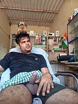 Snapshot of Priynkarani chatting on 28, 11, 2025 Priynkarani online show from 28, 11, 2025