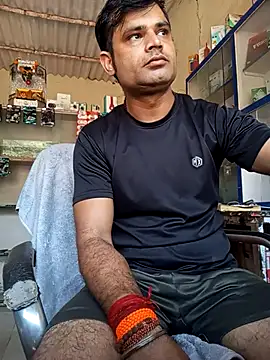 Snapshot of Priynkarani chatting on 26, 11, 2025 Priynkarani online show from 26, 11, 2025