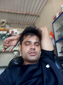 Snapshot of Priynkarani chatting on 17, 11, 2025 Priynkarani online show from 17, 11, 2025