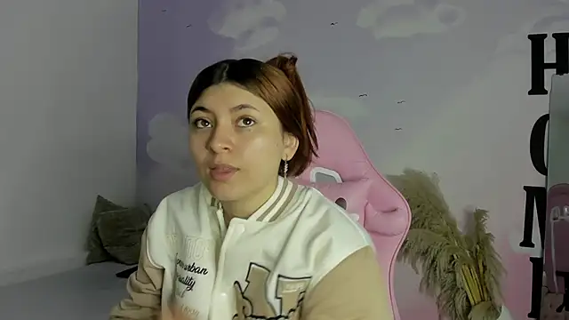 carolayrosse online show from 13, 3, 2025