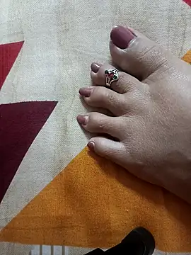 lakey91girl online show from 28, 3, 2026