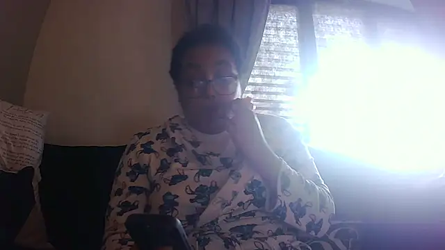 vanilla chocolate23 online show from 14, 12, 2025