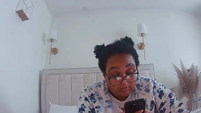 vanilla chocolate23 online show from 12, 9, 2025