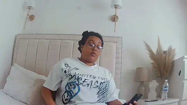 vanilla chocolate23 online show from 14, 9, 2025