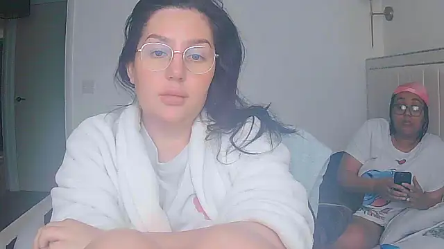 vanilla chocolate23 online show from 12, 5, 2026