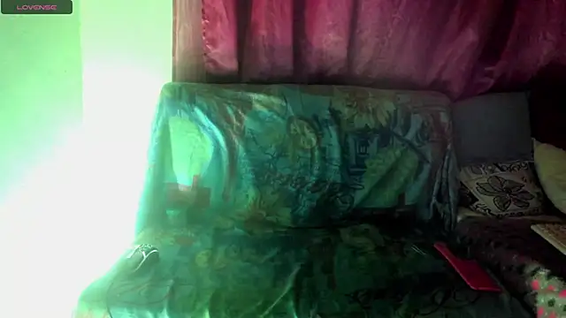 Snapshot of Zamara_milf chatting on 11, 7, 2026 Zamara milf online show from 11, 7, 2026