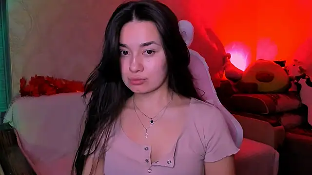 Swee Alicee online show from 1, 11, 2025