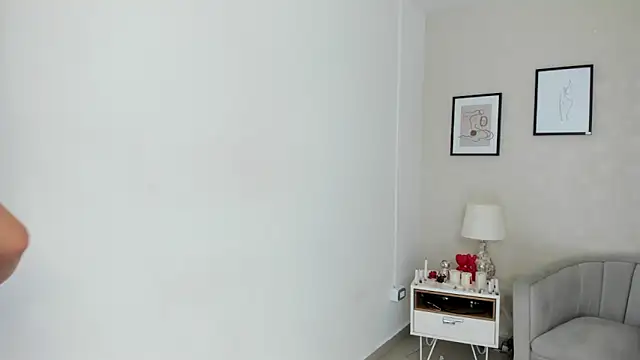 Snapshot of Hellen_coy chatting on 27, 2, 2025 Hellen coy online show from 27, 2, 2025