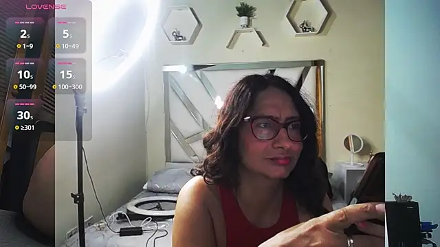 Snapshot of marilynetthan chatting on 18, 5, 2026 marilynetthan online show from 18, 5, 2026