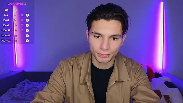 Snapshot of denlover1 chatting on 3, 12, 2025 denlover1 online show from 3, 12, 2025